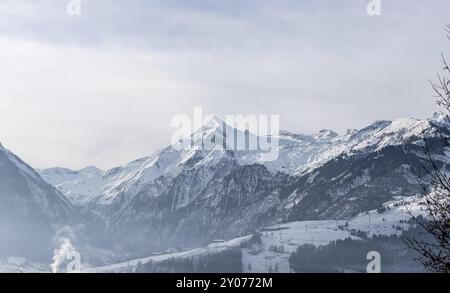 Schneebedecktes Kitzsteinhorn im Winter, Skilift, Österreich, Europa Stockfoto