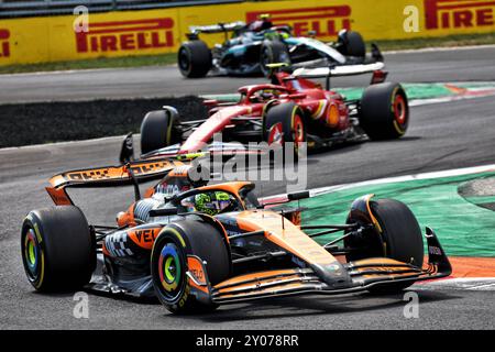 Monza, Italien. September 2024. Lando Norris (GBR) McLaren MCL38. 01.09.2024. Formel-1-Weltmeisterschaft, Rd 16, Grand Prix Von Italien, Monza, Italien, Wettkampftag. Das Foto sollte lauten: XPB/Alamy Live News. Stockfoto