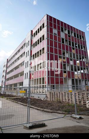 Abriss eines Bürogebäudes in Magdeburg Stockfoto