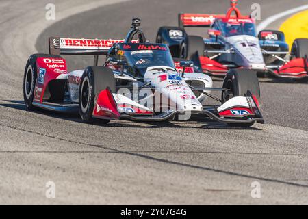 West Allis, Wi, USA. 31. August 2024. GRAHAM RAHAL (15) (USA) aus New Albany, Ohio, fährt während der Hy-Vee Milwaukee Mile 250 auf der Milwaukee Mile in West Allis, WI durch die Kurven. (Kreditbild: © Walter G. Arce Sr./ASP via ZUMA Press Wire) NUR REDAKTIONELLE VERWENDUNG! Nicht für kommerzielle ZWECKE! Stockfoto