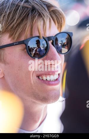 West Allis, Wi, USA. 31. August 2024. STING RAY ROBB (41) (USA) aus Payette, Idaho, bereitet sich auf die Qualifikation für die Hy-Vee Milwaukee Mile 250 auf der Milwaukee Mile in West Allis, WI vor. (Kreditbild: © Walter G. Arce Sr./ASP via ZUMA Press Wire) NUR REDAKTIONELLE VERWENDUNG! Nicht für kommerzielle ZWECKE! Stockfoto
