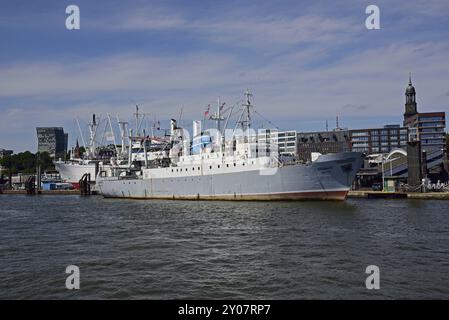 Europa, Deutschland, Hamburg, Elbe, die Stubnitz ist ein ehemaliges Kühlschiff der DDR-Tiefseefischereiflotte, erbaut 1964, Museumsschiff, Hamburg, Hamburg, Hamburg, Stockfoto