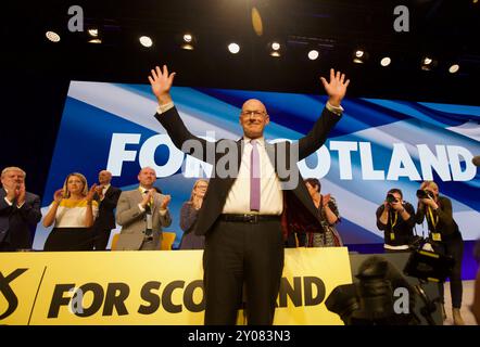 Edinburgh UK, 1. September 2024: Der Vorsitzende der SNP und erste Minister von Schottland John Swinney spricht auf der Jahreskonferenz der Partei an die Delegierten. Quelle: DB Media Services / Alamy Live Stockfoto