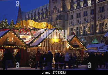 Europa, Deutschland, Hamburg, Weihnachtsmarkt am Rathausmarkt, Hamburg, Hamburg, Bundesrepublik Deutschland, Europa Stockfoto