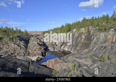 Ausfluss des Wasserkraftwerks Harspranget in Schweden. Wasserkraftwerk Harspranget in schweden Stockfoto