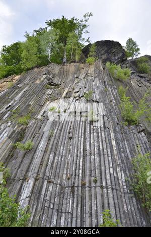 Basaltgestein. Detail, geologisch. Zlaty vrch. Der Goldberg in Nordböhmen Stockfoto