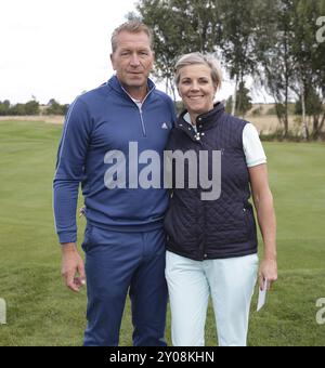 Der ehemalige Fußballtorhüter Andreas Koepke und seine Frau Birgit beim 7. GRK Golf Charity Masters 2014 in Leipzig Stockfoto