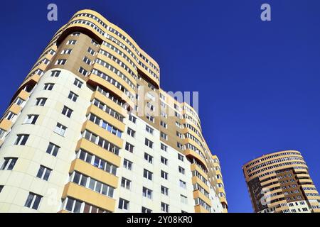 Neue Wolkenkratzer in der Gagarin Street. Kaliningrad, Russland, Europa Stockfoto