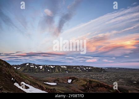 Auf der linken Seite der Lakagigar Vulkanspalte bei Sonnenuntergang, Island, Europa Stockfoto