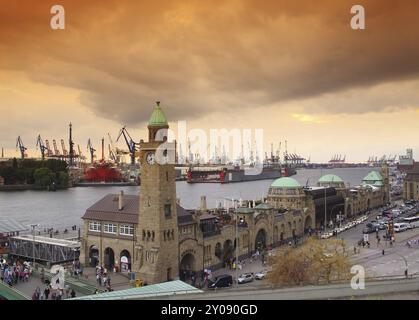 Hamburg Landungsbrücken, St. Pauli Landing Stages 01 Stockfoto