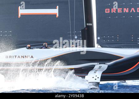 Barcelona, Spanien. September 2024. INEOS Britania (UK) während des America's Cup - Louis Vuitton Cup - Round Robin 1 & 2, Segelrennen in Barcelona, Spanien, 01. September 2024 Credit: Independent Photo Agency Srl/Alamy Live News Stockfoto