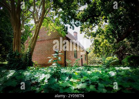 Das 1719 erbaute Adam Thoroughgood House aus der Kolonialzeit steht im National Register of Historic Places in Virginia Beach. Stockfoto