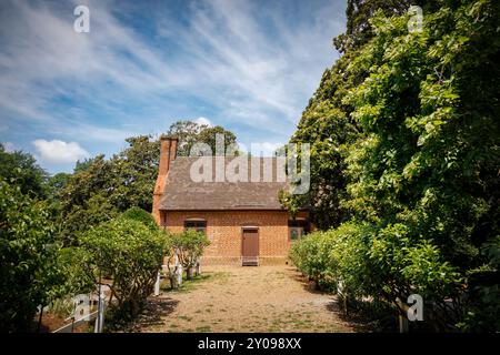 Das 1719 erbaute Adam Thoroughgood House aus der Kolonialzeit steht im National Register of Historic Places in Virginia Beach. Stockfoto