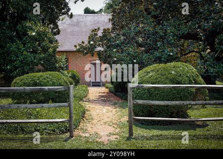 Das 1719 erbaute Adam Thoroughgood House aus der Kolonialzeit steht im National Register of Historic Places in Virginia Beach. Stockfoto