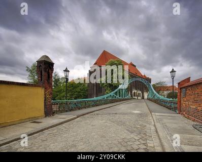 Breslauer Sandkirche und Dombrücke, Breslauer St. Maria Kirche und Tumski Brücke oder Stockfoto