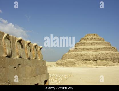 Sakkara ist eine altägyptische Nekropole am linken Nilufer, etwa 20 km südlich von Kairo. Sakkara ist eine riesige, alte Grabstätte in Ägypten. Stockfoto