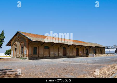 Ehemaliger Laderampe im Bahnhof Don Benito in der Provinz Badajoz Stockfoto