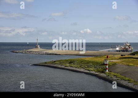 Den Helder, Niederlande. August 2022. Die Fähre und der Fährhafen von den Helder Stockfoto