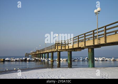 Pier in Wustrow auf dem Fischland-Darss Stockfoto