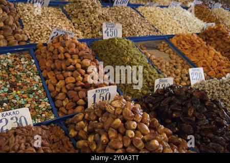 Foto von getrockneten Früchten auf dem Osh Basar in Bischkek, Kirgisistan#39, Hauptstadt Stockfoto