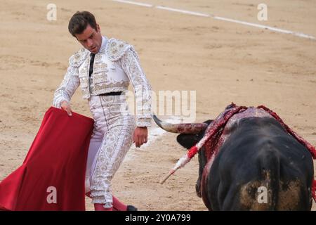 Stierkämpfer Ruben Pinar während des Stierkampfes von Corrida de Toros auf der Plaza de las Ventas in Madrid, 1. September 2024 Spanien Stockfoto