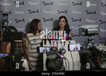 Sao Paulo, Brasilien. September 2024. SP - SAO PAULO - 09/01/2024 - SAO PAULO, WAHLDEBATTE, TV GAZETA - Tabata Amaral (PSB) bei ihrer Ankunft bei der von TV Gazeta am Sonntagabend (01) geförderten Debatte. Foto: Suamy Beydoun/AGIF Credit: AGIF/Alamy Live News Stockfoto