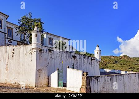 Antike und historische Festung in der Kolonialarchitektur in der Stadt Ouro Preto, Minas Gerais, Brasilien, Südamerika Stockfoto