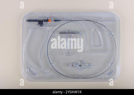 Peripheres Plaque Removal System. Peripheres Plaque-Entnahmesystem für chirurgische Zwecke, verlängerte Großgefäßspitze für Kalzium, Modell THS-LX-C für Periphe Stockfoto