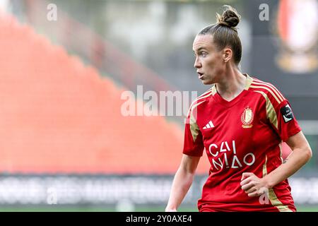 Lüttich, Belgien. 31. August 2024. Claire ORiordan (11) von Standard, das während eines Frauenfußballspiels zwischen Standard Femina de Lüttich und SV Zulte Waregem am 1. Spieltag der Saison 2024 - 2025 in der belgischen Lotto Womens Super League am Samstag 31. August 2024 in Lüttich, BELGIEN, gezeigt wurde. Quelle: Sportpix/Alamy Live News Stockfoto