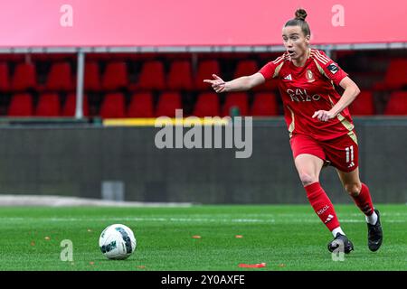 Lüttich, Belgien. 31. August 2024. Claire ORiordan (11) von Standard, das während eines Frauenfußballspiels zwischen Standard Femina de Lüttich und SV Zulte Waregem am 1. Spieltag der Saison 2024 - 2025 in der belgischen Lotto Womens Super League am Samstag 31. August 2024 in Lüttich, BELGIEN, gezeigt wurde. Quelle: Sportpix/Alamy Live News Stockfoto