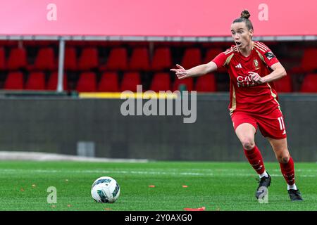 Lüttich, Belgien. 31. August 2024. Claire ORiordan (11) von Standard, das während eines Frauenfußballspiels zwischen Standard Femina de Lüttich und SV Zulte Waregem am 1. Spieltag der Saison 2024 - 2025 in der belgischen Lotto Womens Super League am Samstag 31. August 2024 in Lüttich, BELGIEN, gezeigt wurde. Quelle: Sportpix/Alamy Live News Stockfoto