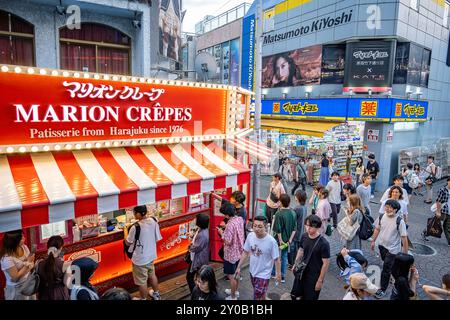 Straßenszene in Takeshita Dori.Tokyo Stadt, Japan, Asien Stockfoto