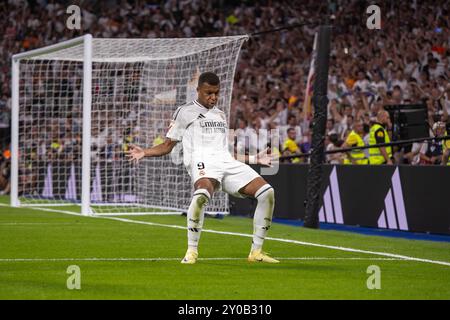 Madrid, Spanien. September 2024. Mit zwei Toren vom Franzosen Kylian Mbappé besiegte Real Madrid Real Betis in der vierten Runde der Liga heute Abend im Santiago Bernabeu Stadion in Madrid. D. Canales Carvajal/Alamy Live News - Bild Stockfoto