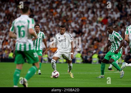 Madrid, Spanien. September 2024. Madrid, Königreich Spanien; 01.09.2024.- Real Madrid besiegt Real Betis am 4. Spieltag der spanischen Fußballliga. Mit Toren von Kylian Mbpaeé besiegten seine ersten beiden im Santiago Bernabéu Stadion (67 und 75) Betis. Vermerk: Juan Carlos Rojas/dpa/Alamy Live News Stockfoto