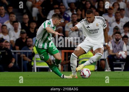 Madrid, Spanien. September 2024. Madrid, Königreich Spanien; 01.09.2024.- Real Madrid besiegt Real Betis am 4. Spieltag der spanischen Fußballliga. Mit Toren von Kylian Mbpaeé besiegten seine ersten beiden im Santiago Bernabéu Stadion (67 und 75) Betis. Vermerk: Juan Carlos Rojas/dpa/Alamy Live News Stockfoto