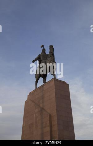 Bishkek, Kirgisistan, 30. September 2014: Foto der Erkindik-Statue auf dem Ala-Too-Platz in Kirgisistan#39, Hauptstadt Bishkek, ASI Stockfoto