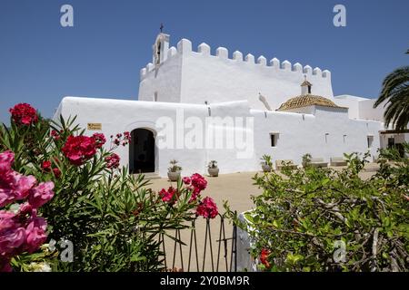 Kirche Sant Jordi, ursprünglich aus dem 15. Jahrhundert, Sant Jordi de SES Salines, Ibiza, Balearen, Spanien, Europa Stockfoto