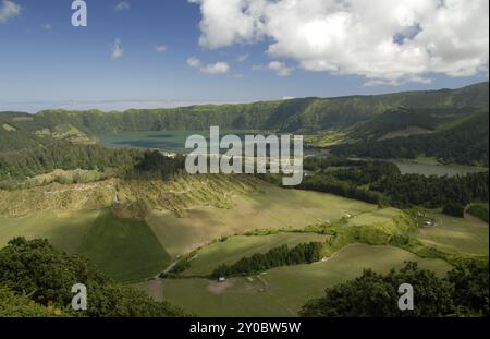 Blick auf die Caldera, die Insel Sao Miguel, die Azoren, Portugal, Europa Stockfoto