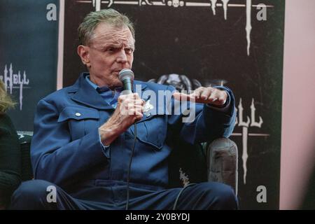 Düsseldorf-NEUSS, DEUTSCHLAND, 2. November 2019: Ron Millkie (*1954, Schauspieler, Cop am Freitag, den 13. November) am Weekend of Hell 2019, an zwei Tagen (November 2-3 201) Stockfoto