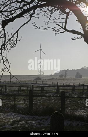 Windkraftanlage in der Nähe von Silixen Stockfoto