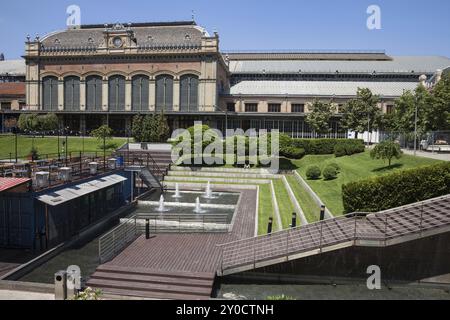 Ungarn, Budapest, Bahnhof Nyugati und Gemeinschaftsgarten Eiffel Kert, Europa Stockfoto