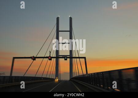 Strelasundüberquerung auf Rügen am Abend, Deutschland, Strelasundüberquerung auf Rügen, Deutschland, Europa Stockfoto