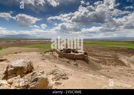 Khor Virap, Armenien - 13. April 2023: Panoramablick auf das Kloster Khor Virap in Armenien Stockfoto