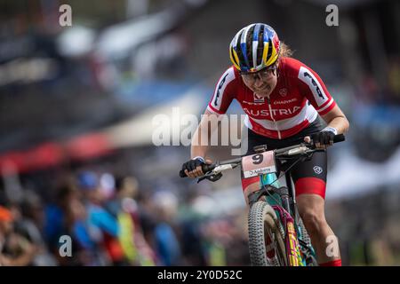 Laura Stigger aus Österreich im Einsatz während der UCI World Mountain Bike Cross-Country Championships Women Elite in Vallnord, Andorra, am 1. September 20 Stockfoto