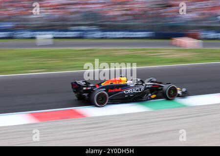 Monza, Italien. September 2024. Der niederländische Red Bull-Pilot Max Verstappen tritt am 1. September 2024 beim Formel-1-Grand-Prix von Italien auf dem Monza Circuit an. Quelle: Zhao Dingzhe/Xinhua/Alamy Live News Stockfoto