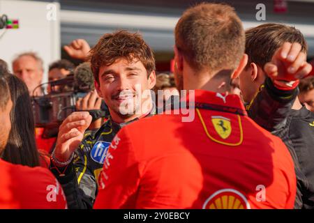 Charles Leclerc feiert den Sieg während der Formel 1 - Pirelli Gran Premio d'Italia 2024 - Rennen, Formel 1-Meisterschaft in Monza, Italien, 01. September 2024 Stockfoto