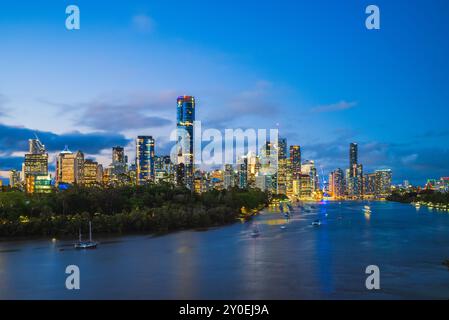 Skyline von Brisbane am brisbane River bei Nacht, Hauptstadt von Queensland, Australien Stockfoto