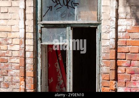 Verfallene Wohngebäude in Samara Eine Ruine im Zentrum der Samara Samara Region Russland Copyright: XSvetlanaxVozmilovax Vozmilova5955 Stockfoto