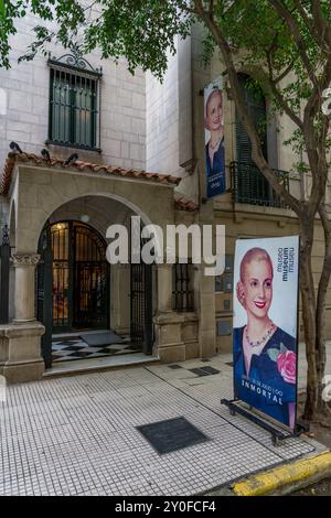 Das Äußere des Eva Peron Museums in der 2988 Lafinur Street im Stadtteil Palermo von Buenos Aires, Argentinien. Das ehemalige Herrenhaus wurde von gekauft Stockfoto