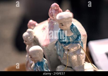 Alte Porzellanfigur Stockfoto